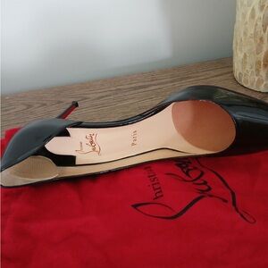 Christian Louboutin Black Heels Elegant Design classic black patent heels